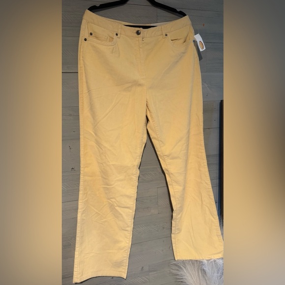 Talbots Light Tan Women's Boot Cut Pants - Picture 8 of 9